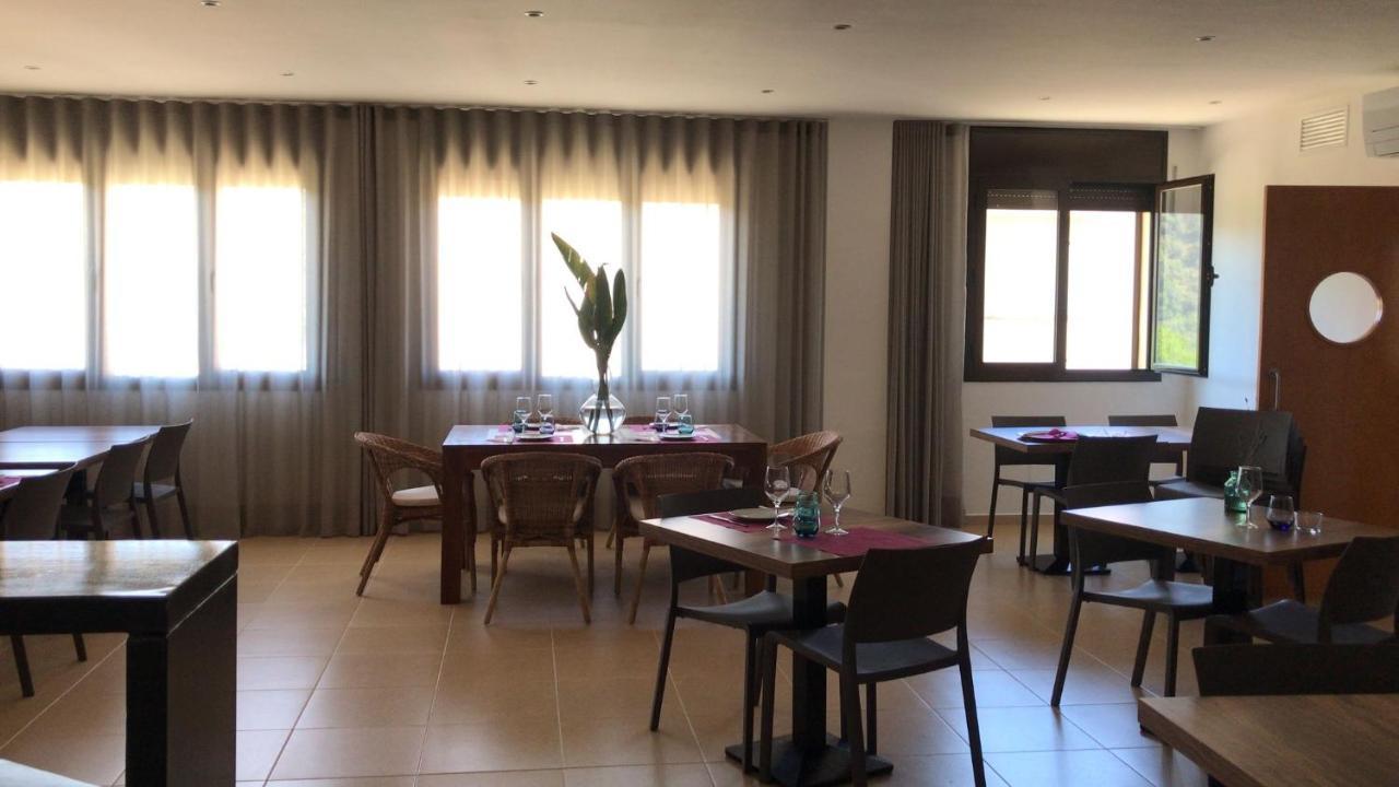 Hostal Restaurant Mussons Poboleda Exterior foto